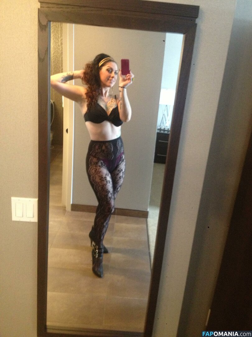 Danielle Colby Meztelen Kikerült fotó #13