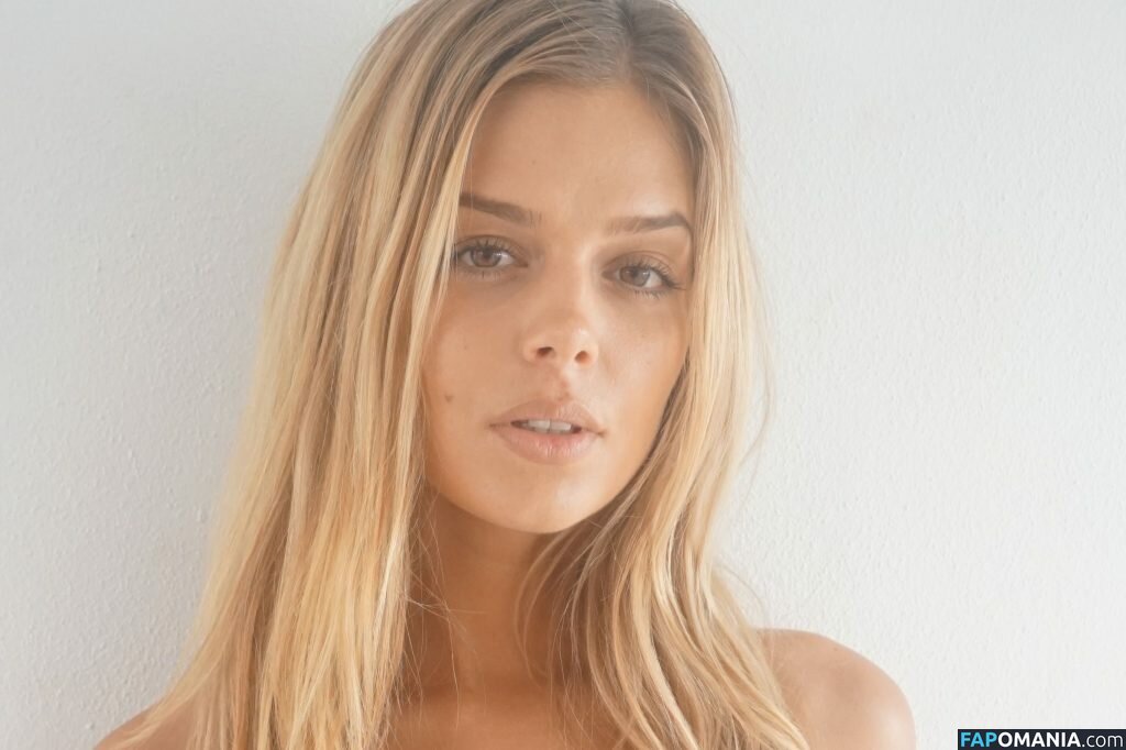Danielle Knudson Meztelen Kikerült fotó #118