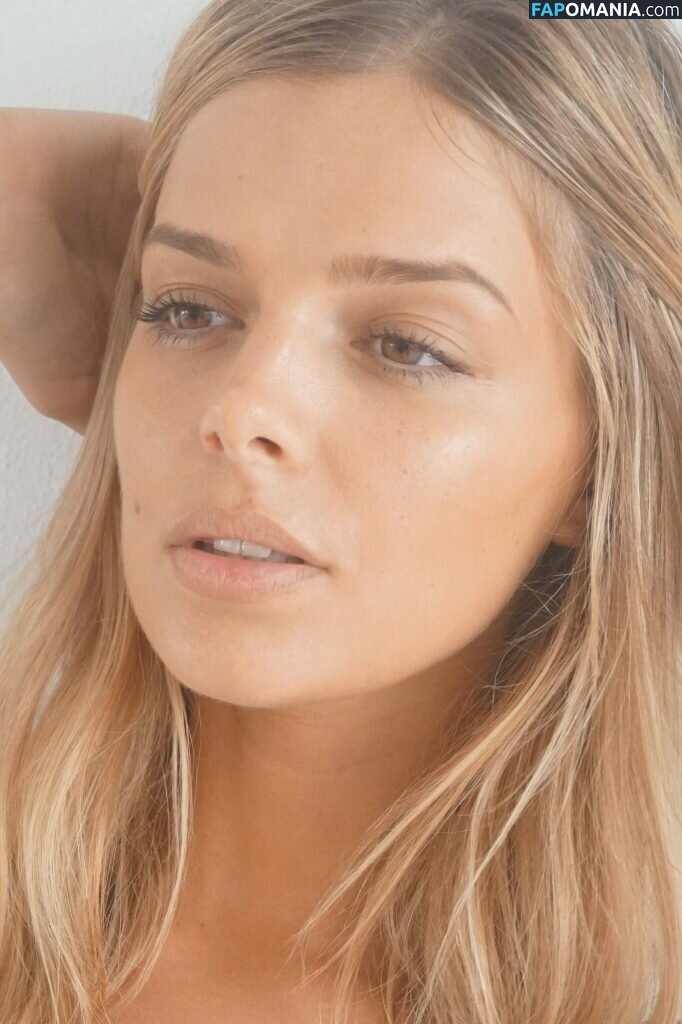 Danielle Knudson Meztelen Kikerült fotó #134