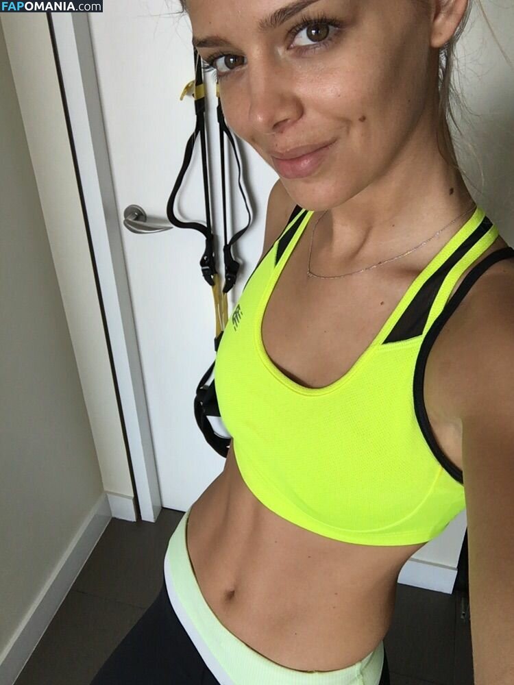 Danielle Knudson Meztelen Kikerült fotó #217