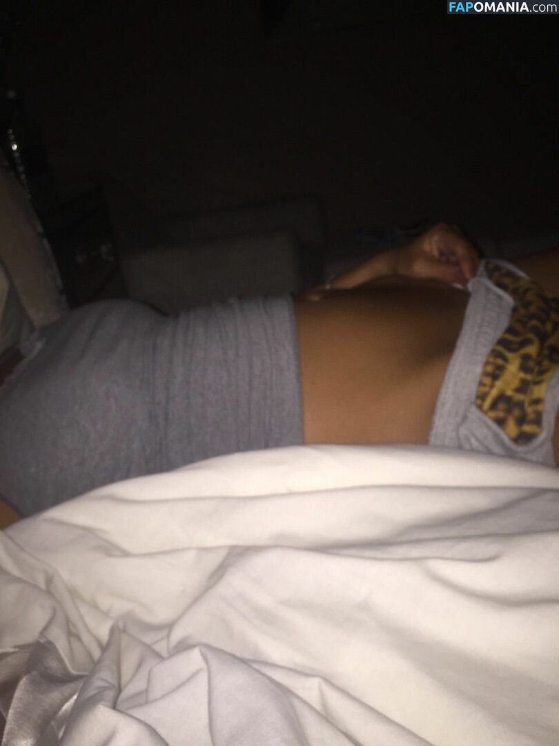 Danielle Lloyd Meztelen Kikerült fotó #166