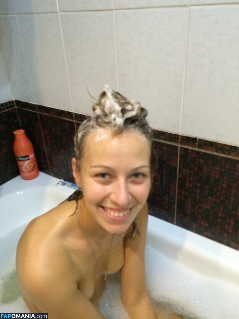 Darya Kustova Meztelen Kikerült fotó #53