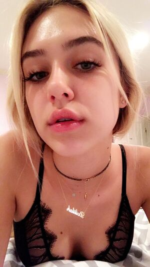 Delilah Belle Hamlin