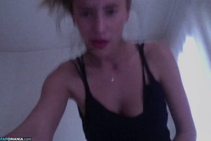 Dylan Penn Meztelen Kikerült fotó #18