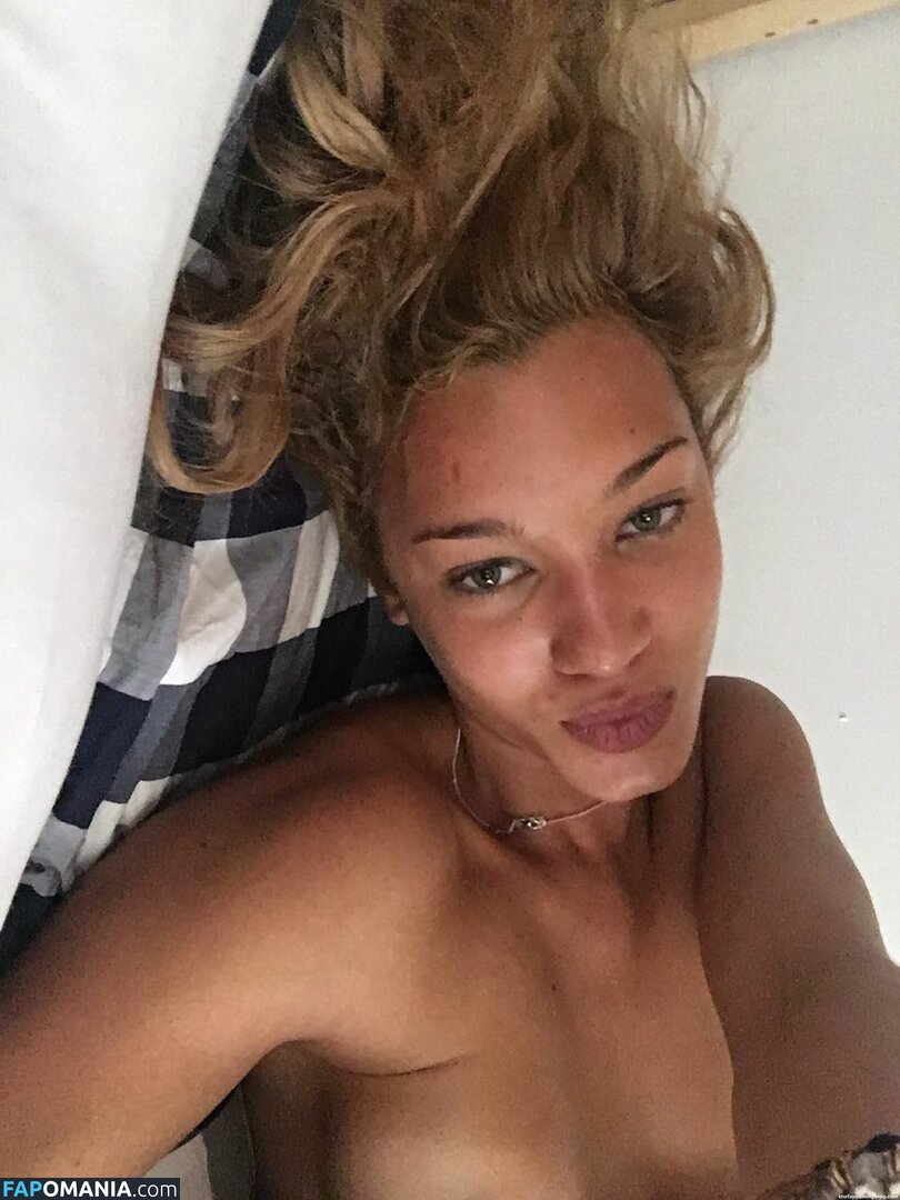 Ebony Anderberg Meztelen Kikerült fotó #23