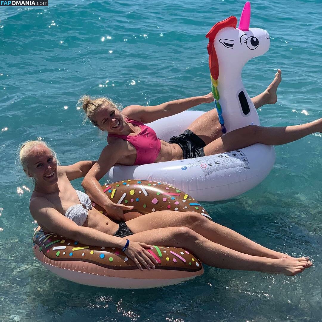 Elise Thorsnes Meztelen Kikerült fotó #17