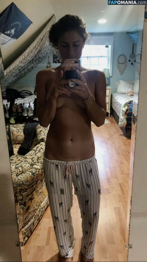 Elizabeth Beisel Meztelen Kikerült fotó #1