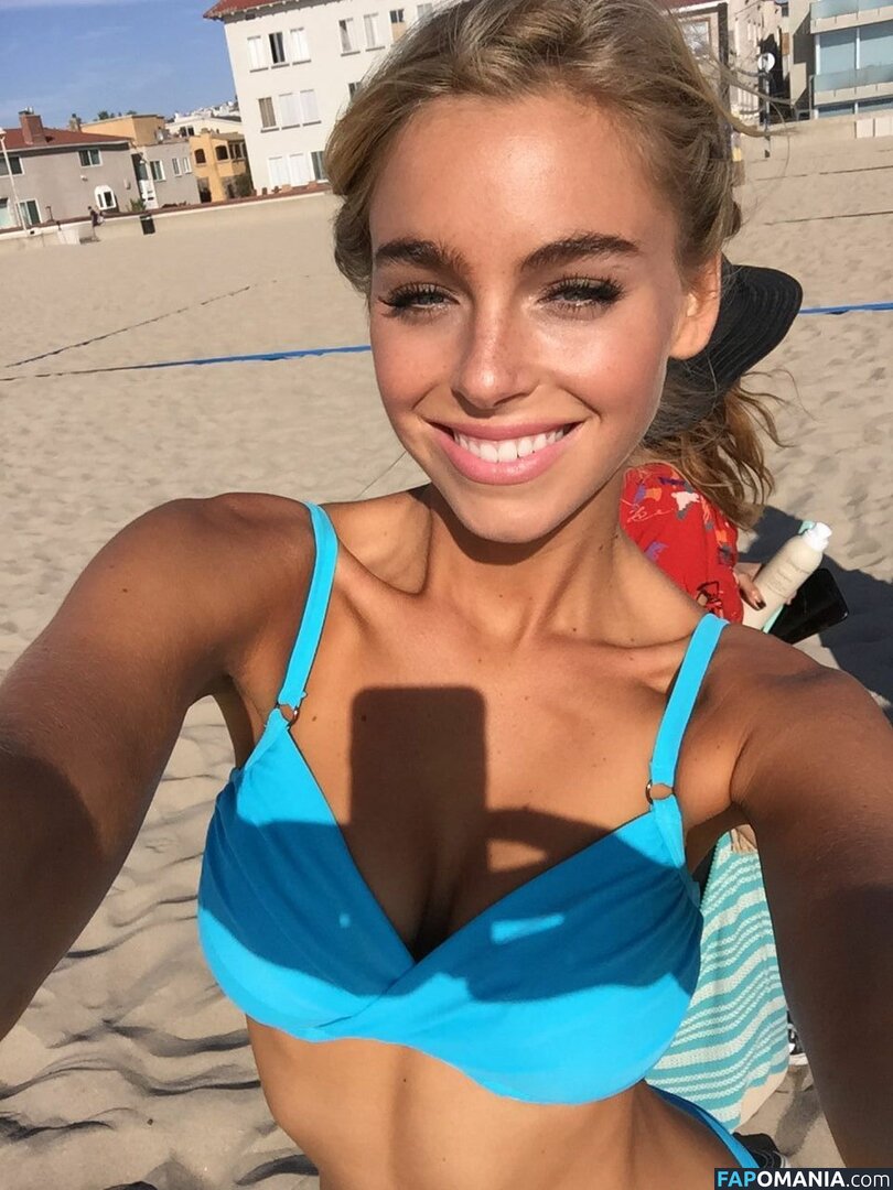 Elizabeth Turner Meztelen Kikerült fotó #39