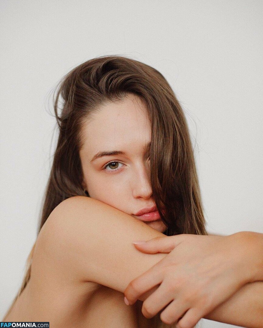 Elsie Hewitt Meztelen Kikerült fotó #954