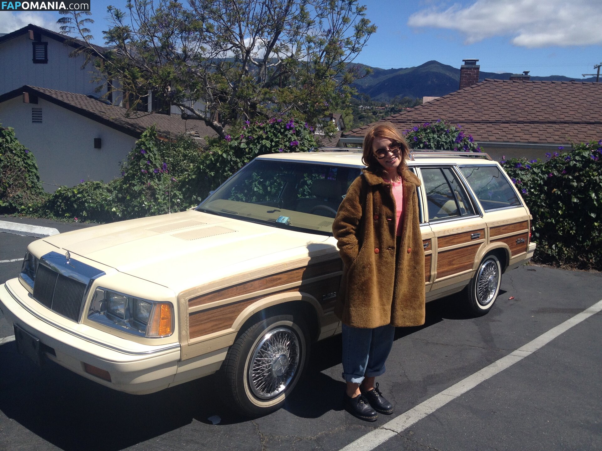 Emily Browning Meztelen Kikerült fotó #21