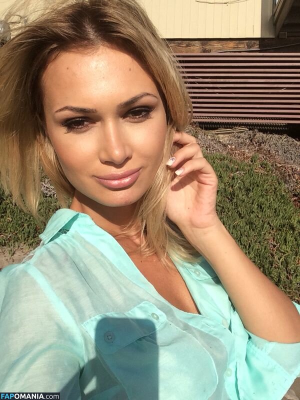 Emma Hernan Meztelen Kikerült fotó #195