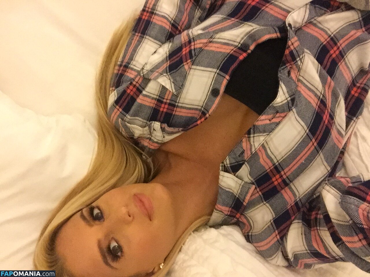 Emma Hernan Meztelen Kikerült fotó #367