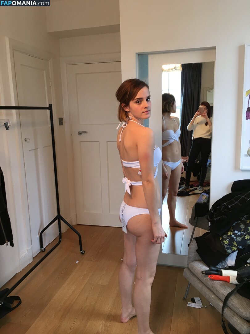 Emma Watson Meztelen Kikerült fotó #35