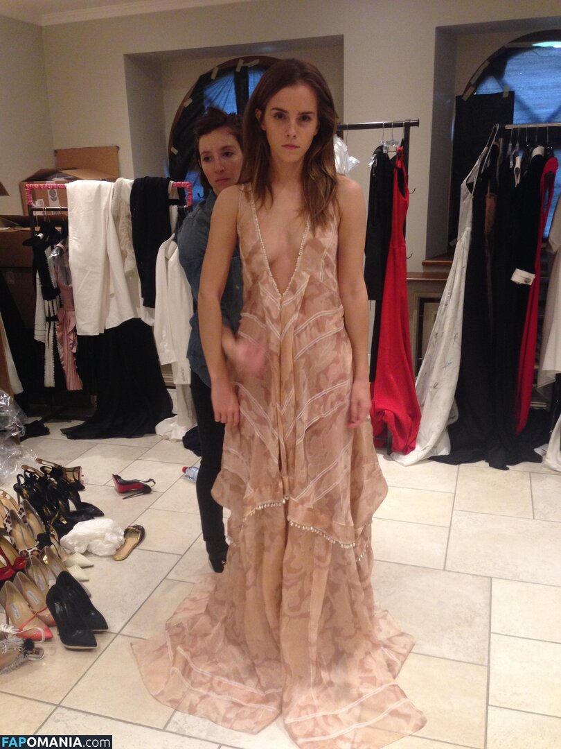 Emma Watson Meztelen Kikerült fotó #97