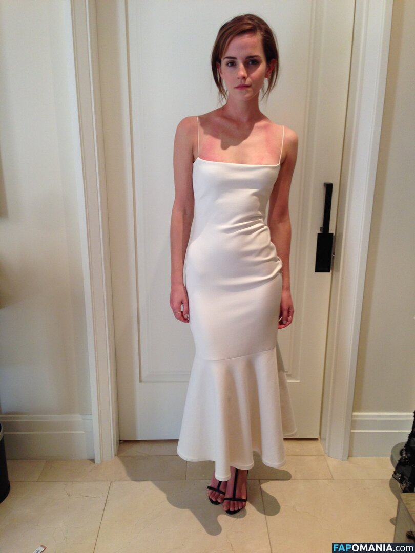 Emma Watson Meztelen Kikerült fotó #103