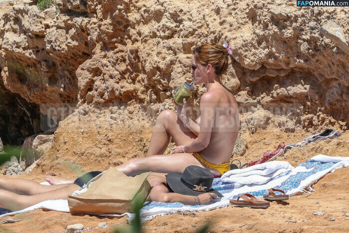 Emma Watson Meztelen Kikerült fotó #180