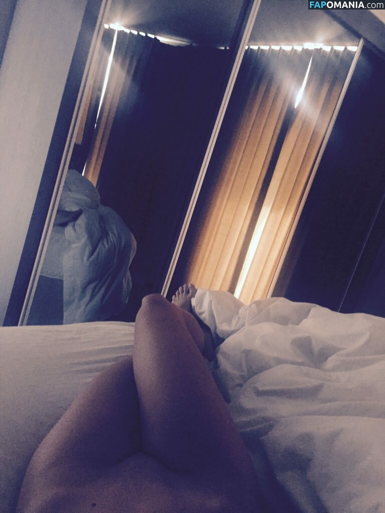 Faye Brookes Meztelen Kikerült fotó #18