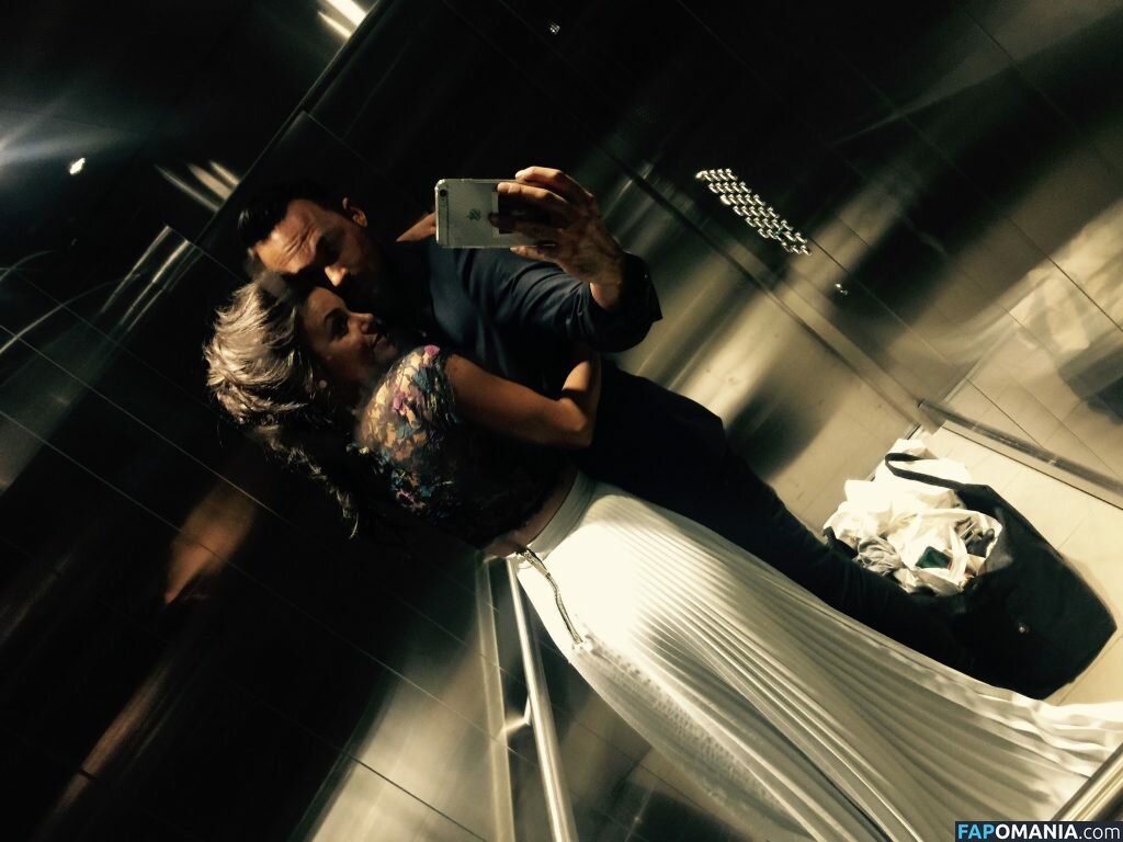 Faye Brookes Meztelen Kikerült fotó #24