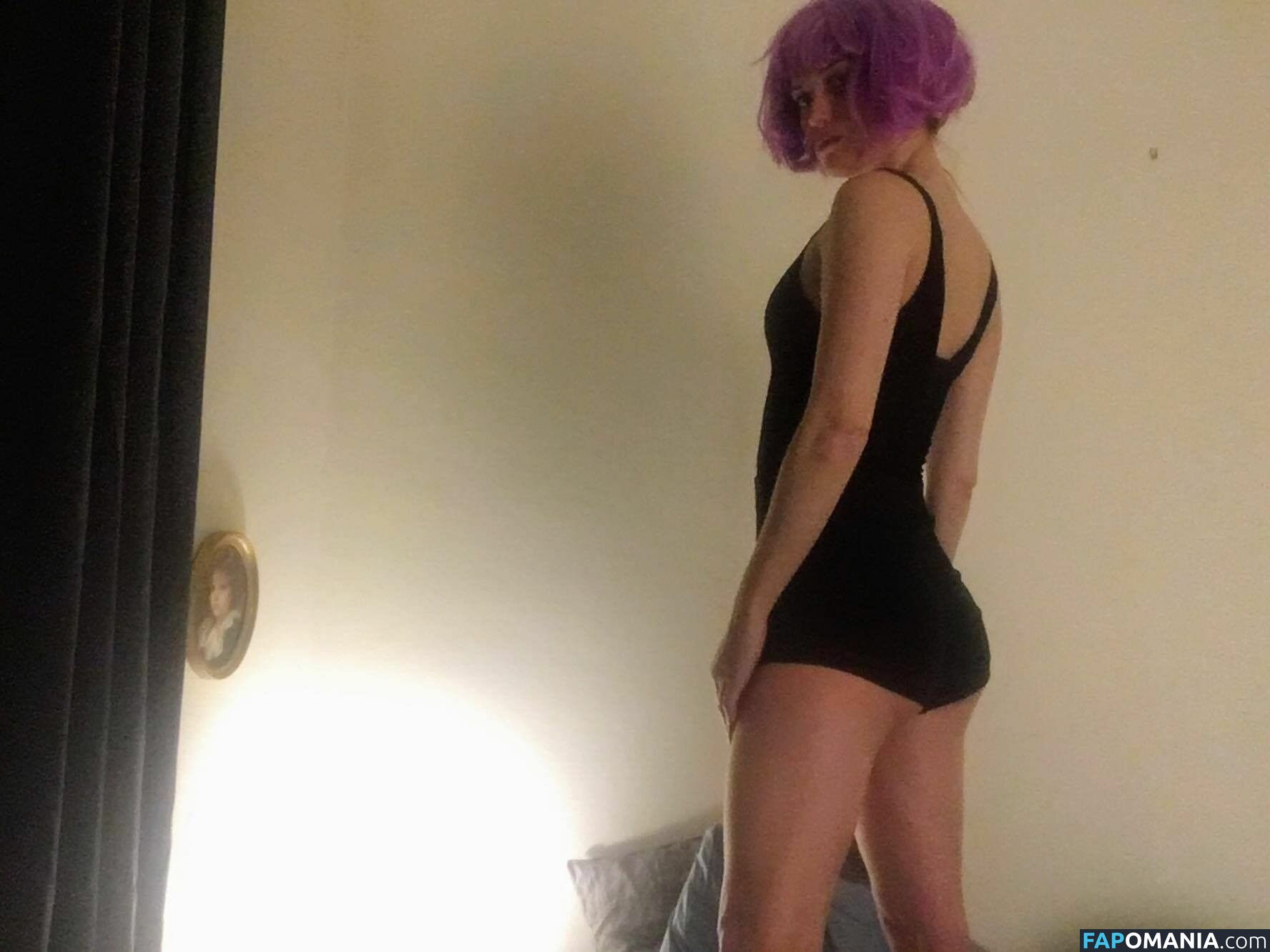 Fleur Geffrier Meztelen Kikerült fotó #9