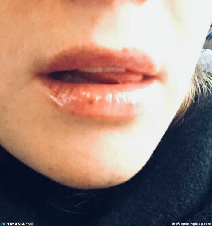 Fleur Geffrier Meztelen Kikerült fotó #44