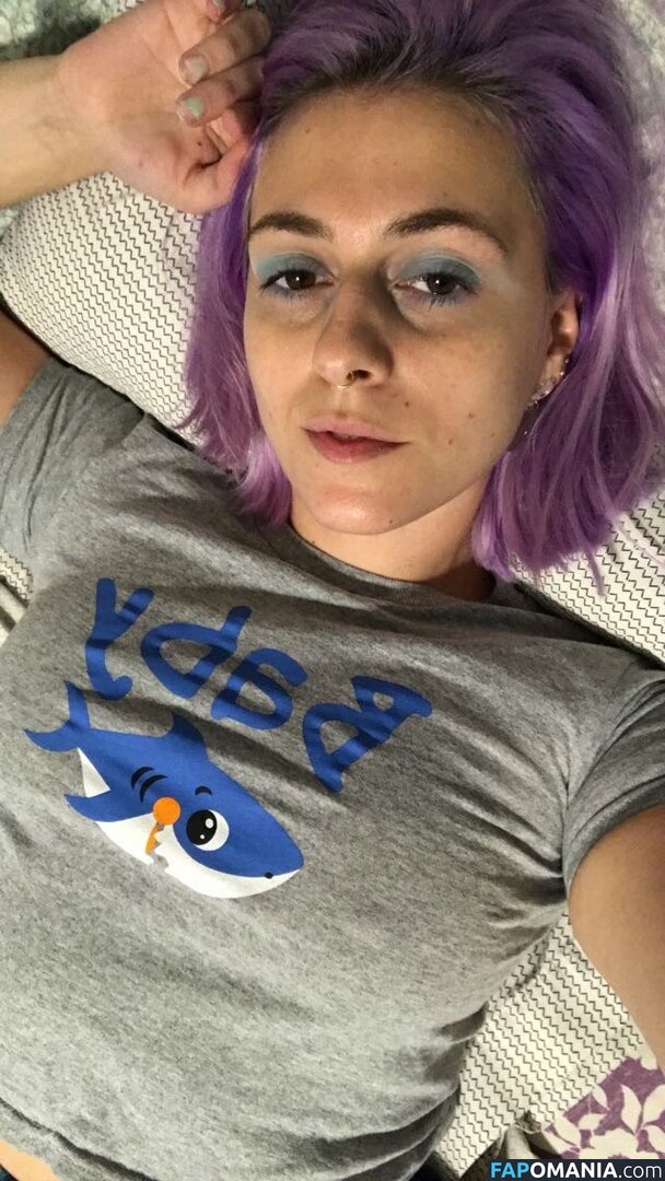 Hannah Schewel Meztelen Kikerült fotó #3