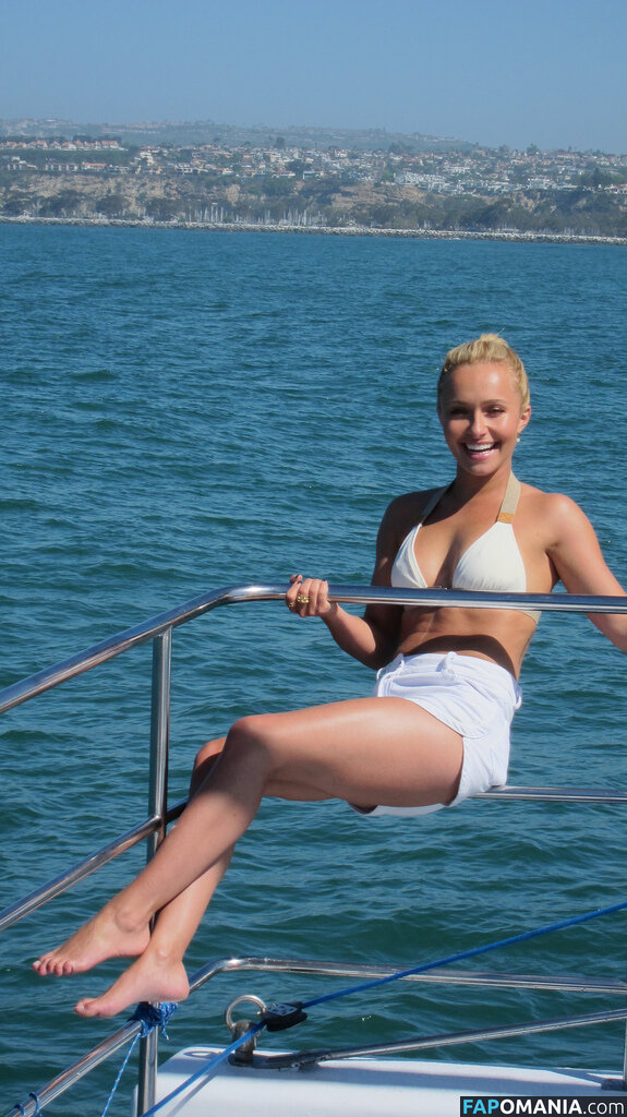 Hayden Panettiere Meztelen Kikerült fotó #14