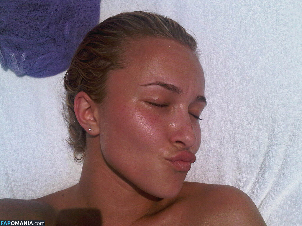 Hayden Panettiere Meztelen Kikerült fotó #15