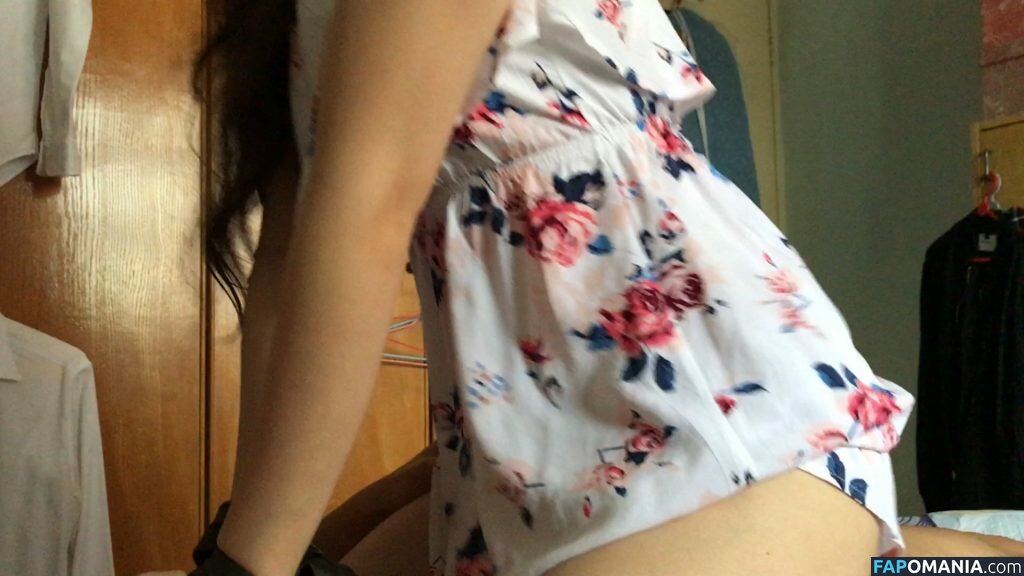 Janella Ooi Meztelen Kikerült fotó #51
