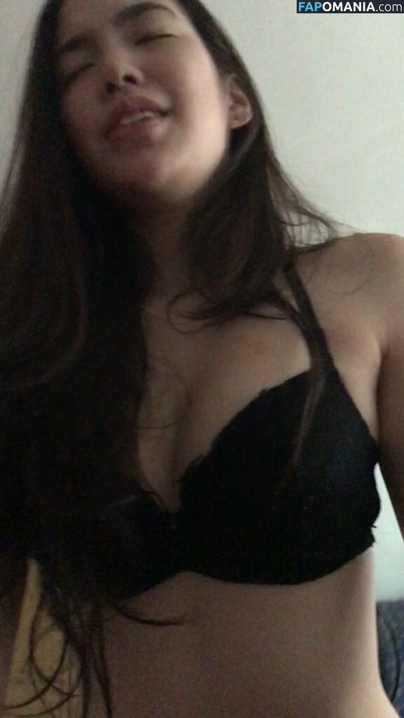 Janella Ooi Meztelen Kikerült fotó #202