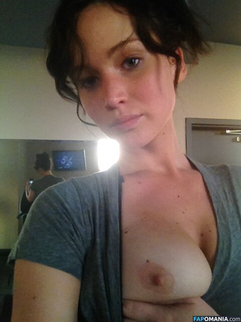 Jennifer Lawrence Meztelen Kikerült fotó #91