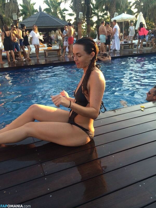 Jennifer Metcalfe Meztelen Kikerült fotó #5