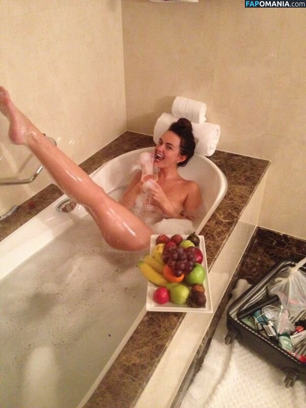 Jennifer Metcalfe Meztelen Kikerült fotó #23