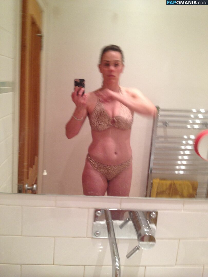 Jill Halfpenny Meztelen Kikerült fotó #11