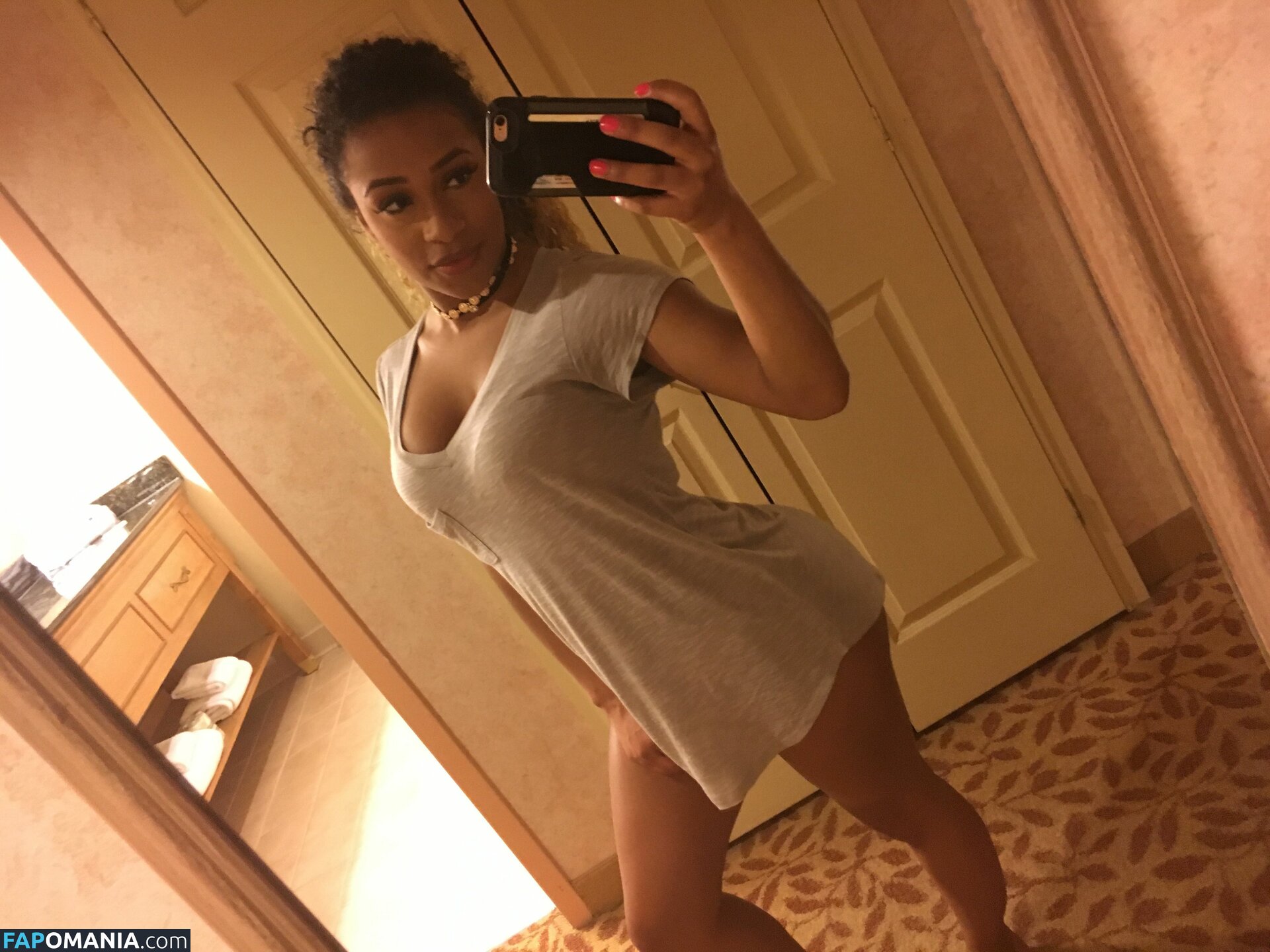 JoJo Offerman Meztelen Kikerült fotó #54