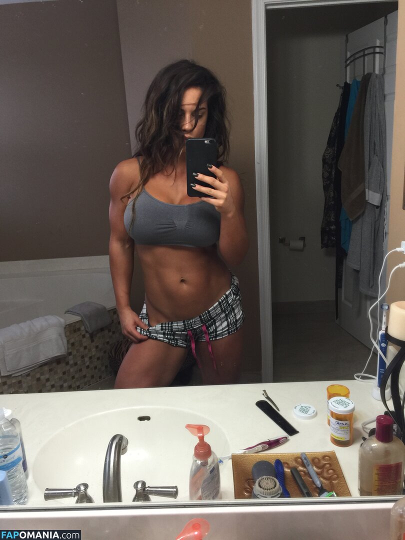 Kaitlyn WWE Meztelen Kikerült fotó #62