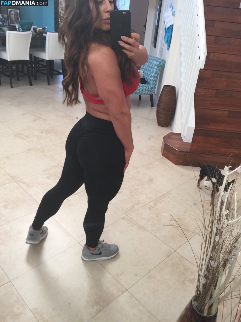 Kaitlyn WWE Meztelen Kikerült fotó #104