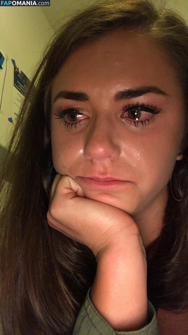 Kassidy Cook Meztelen Kikerült fotó #18
