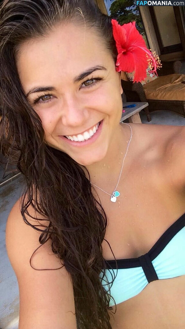 Kassidy Cook Meztelen Kikerült fotó #21