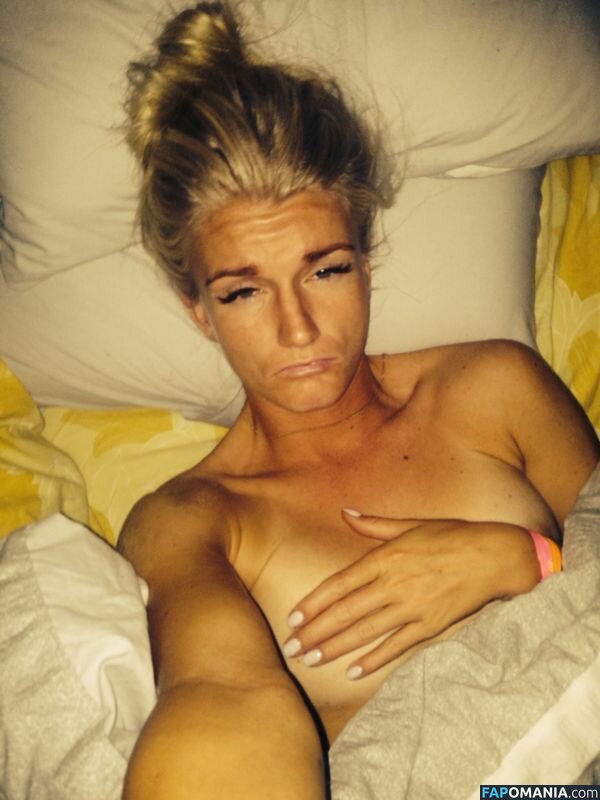 Kaylyn Kyle Meztelen Kikerült fotó #27