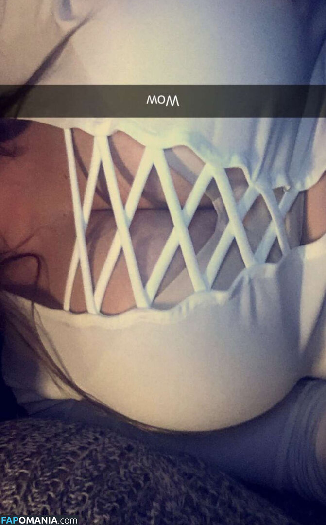 Kelsey Kay Holmer Meztelen Kikerült fotó #19