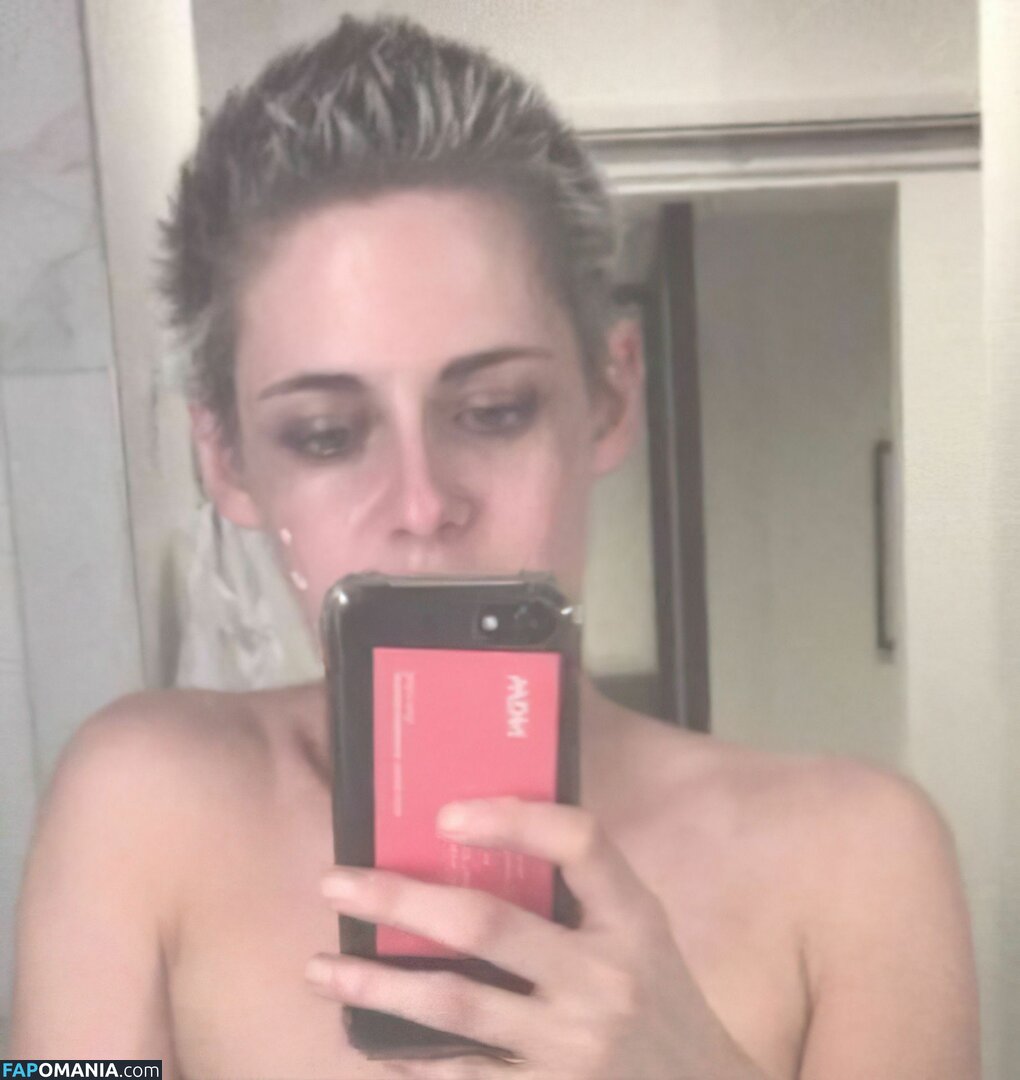 Kristen Stewart Meztelen Kikerült fotó #301