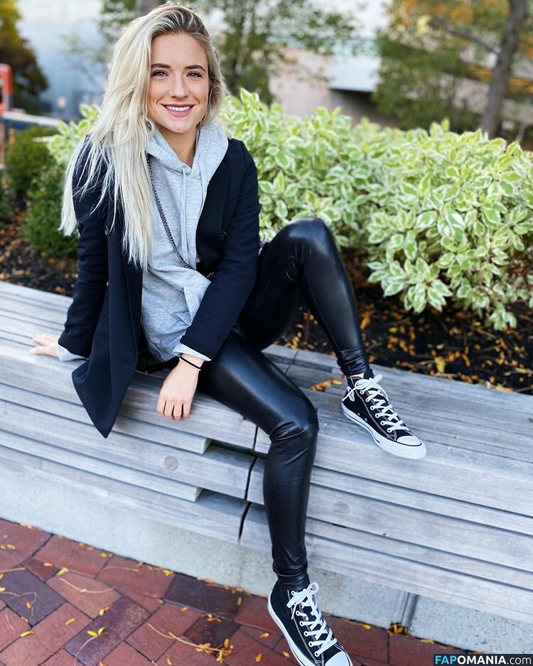 Kristie Mewis Meztelen Kikerült fotó #21
