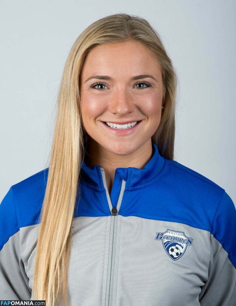 Kristie Mewis Meztelen Kikerült fotó #26