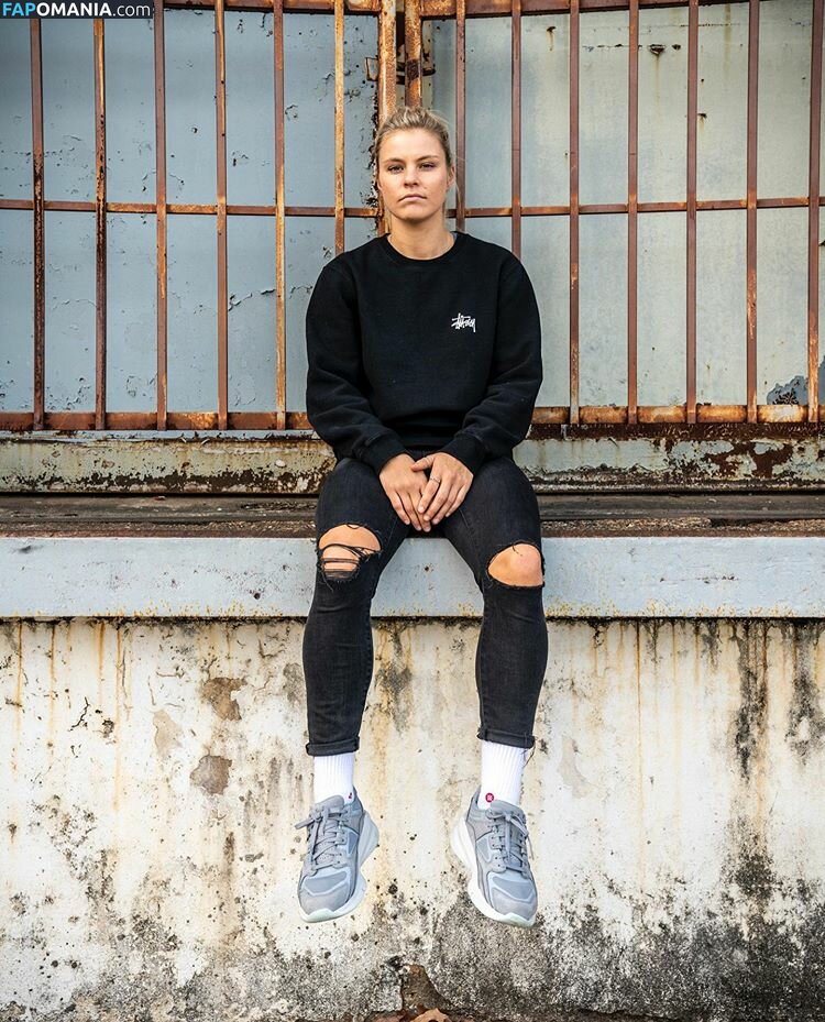 Kristie Mewis Meztelen Kikerült fotó #32
