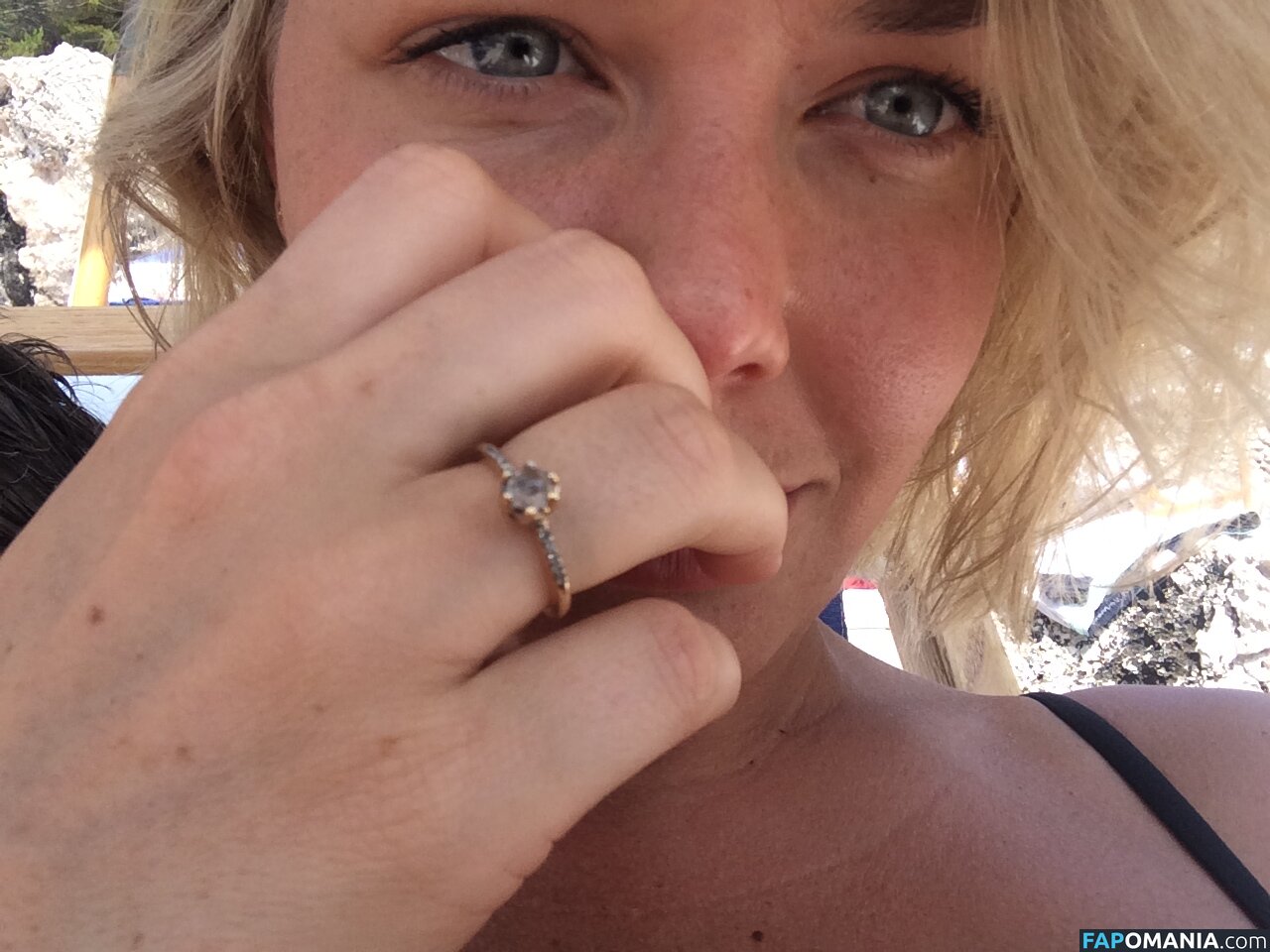Lara Bingle Meztelen Kikerült fotó #118