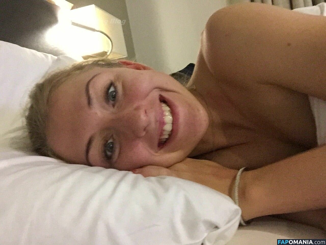 Laura Trott Meztelen Kikerült fotó #2