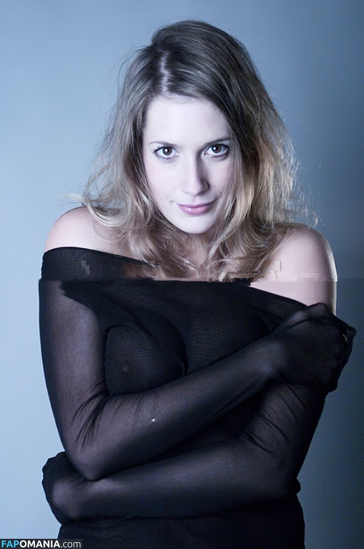 Lenka Zahradnicka Meztelen Kikerült fotó #2