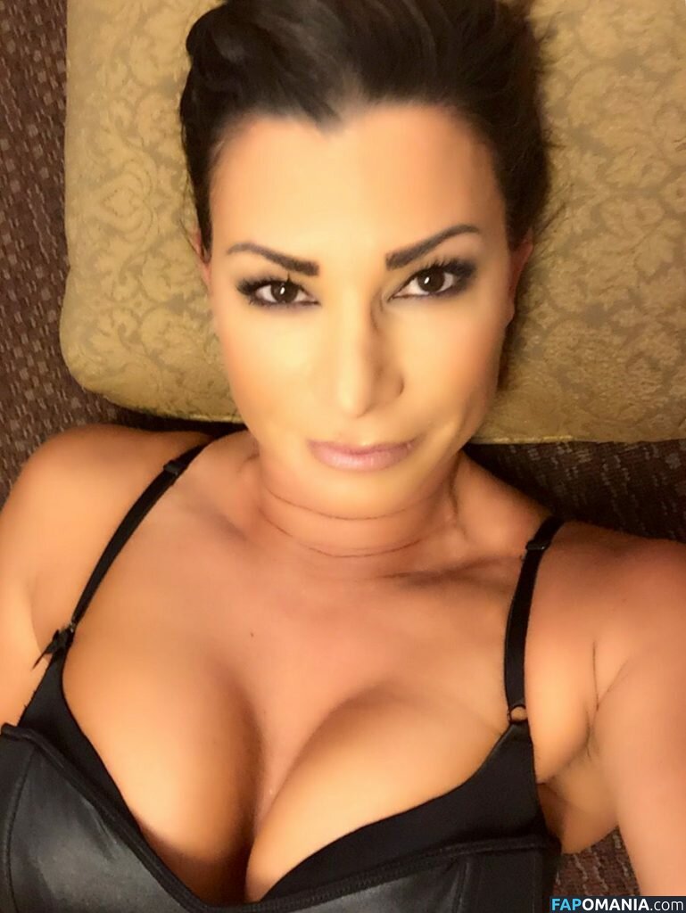 Lisa Marie Varon Meztelen Kikerült fotó #60