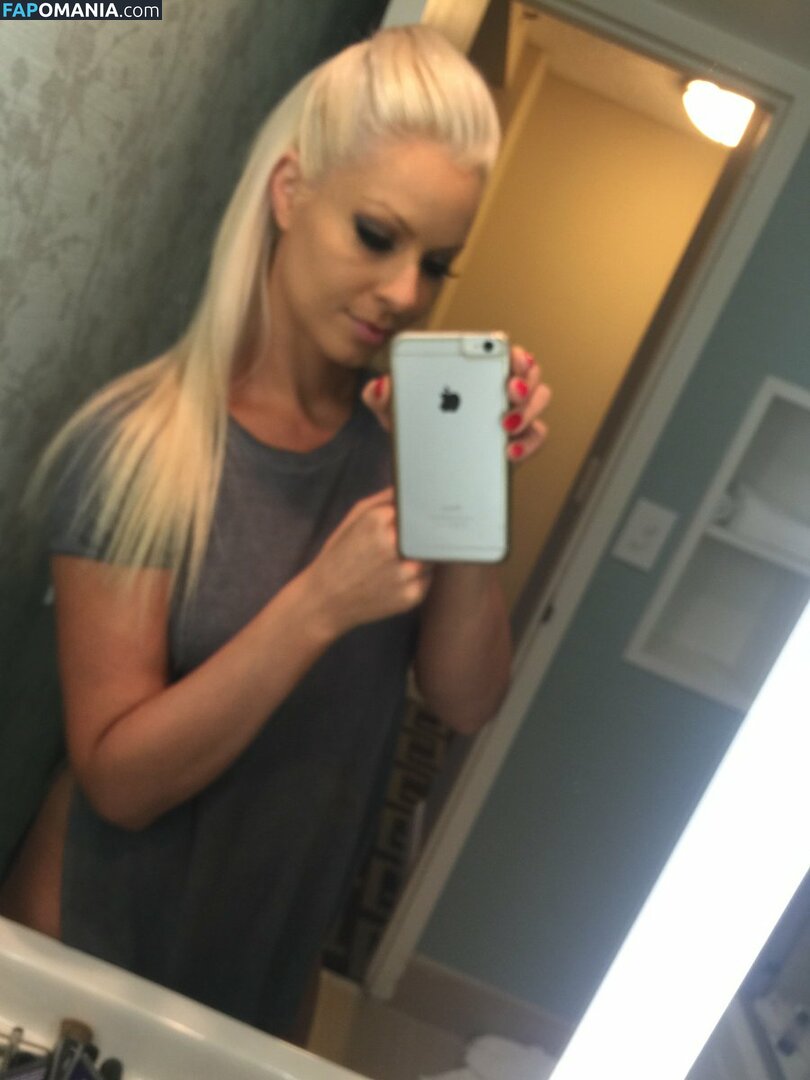Maryse Mizanin Meztelen Kikerült fotó #1