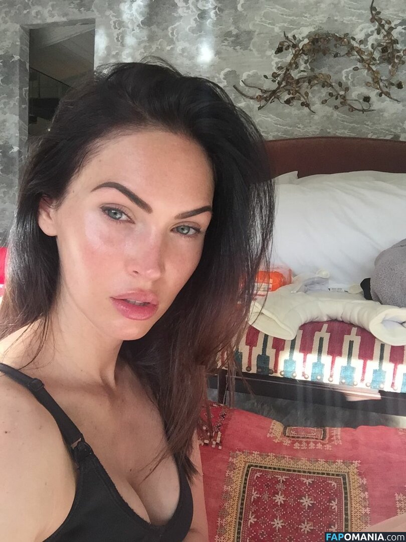 Megan Fox Meztelen Kikerült fotó #33